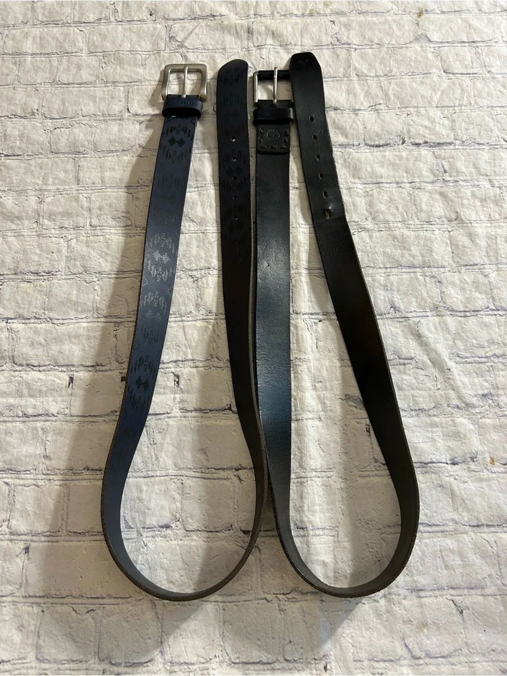 LUCKY BRAND INDIA MADE BLACK PRINT LEATHER & TIMBERLAND BLACK LEATHER 40